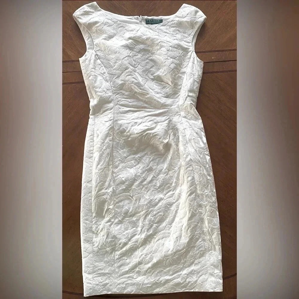 Lauren Ralph Lauren Cream Floral Jacquard Sheath Dress Ruched Waist WM's 4 EUC